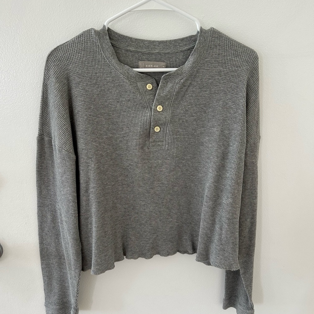 Everlane Gray Long Sleeve Henley Top